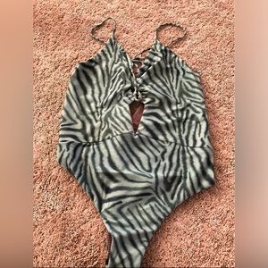 BNWT Womens Acacia Kokomo in Savanna